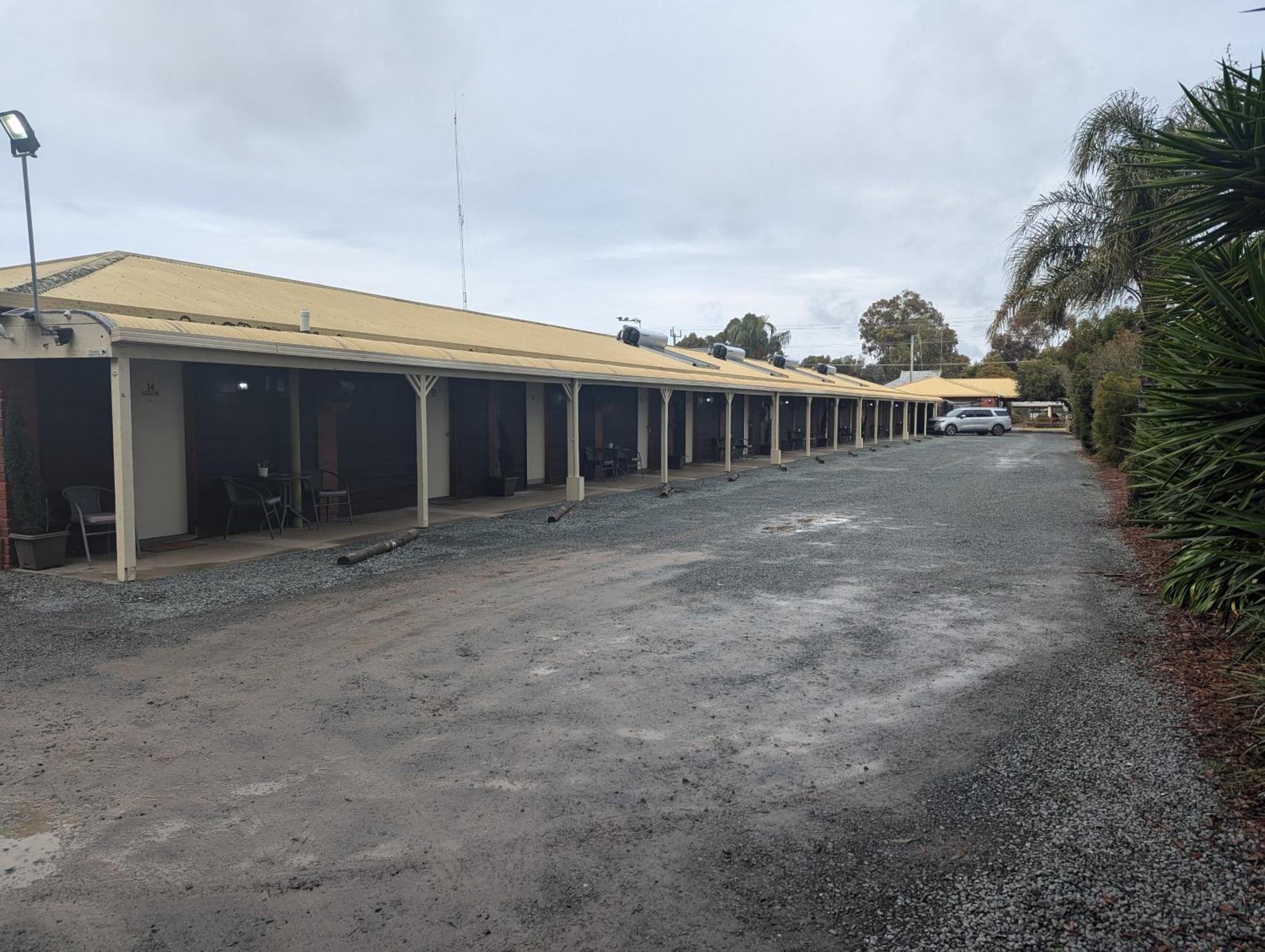 Kyabram Country Motel Екстериор снимка