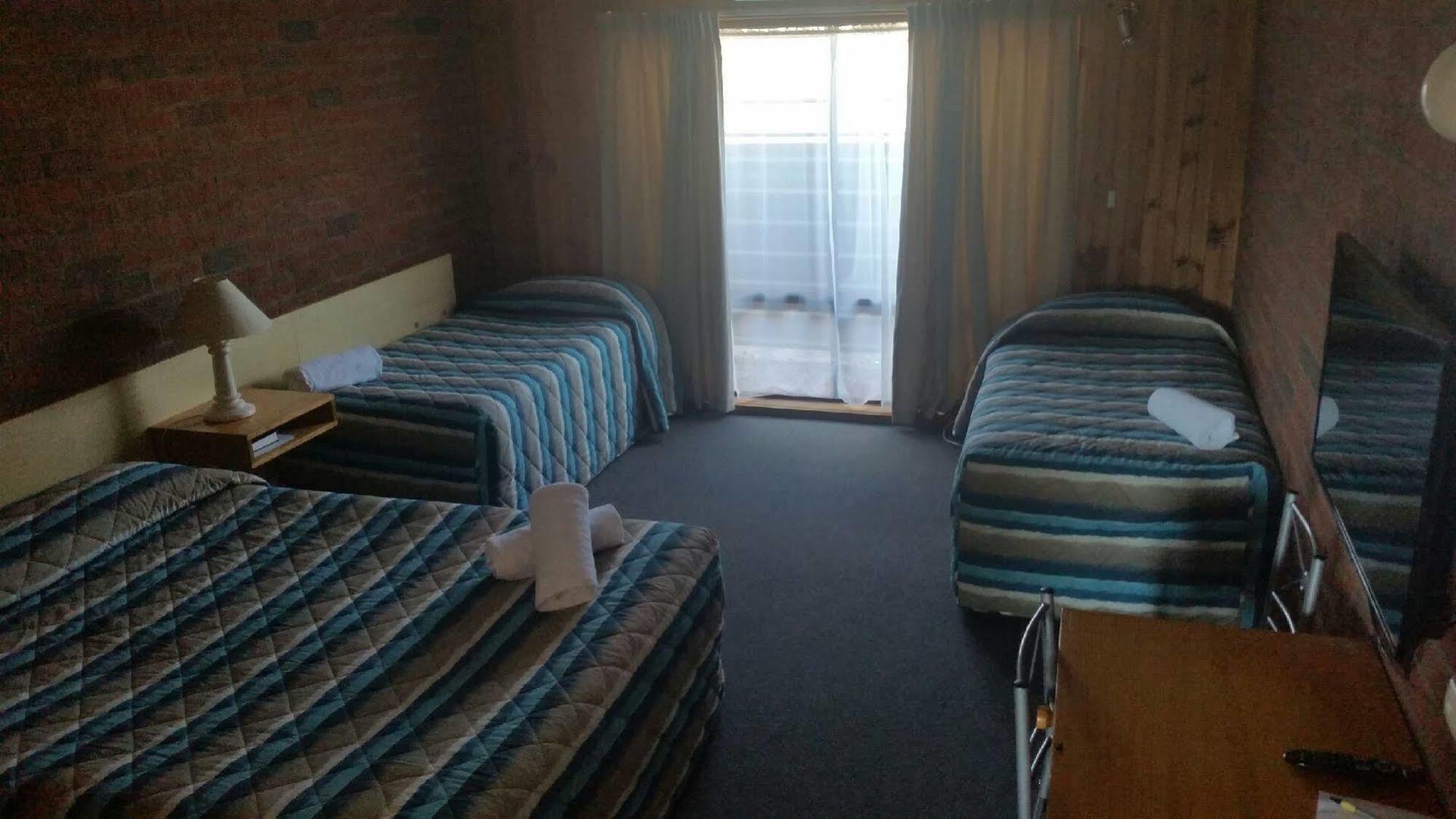 Kyabram Country Motel Екстериор снимка